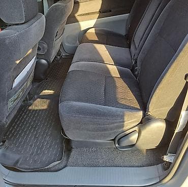 митсубиси спес гир: Toyota Ipsum: 2002 г., 2.4 л, Автомат, Газ, Минивэн — 5