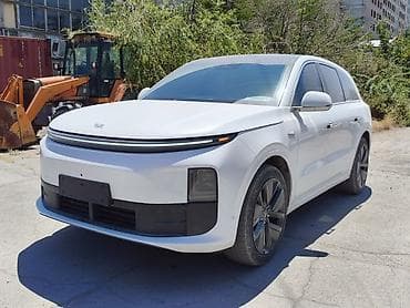 Lixiang L6: 2024 г., 1.5 л, Робот, Электромобиль, Кроссовер — 1