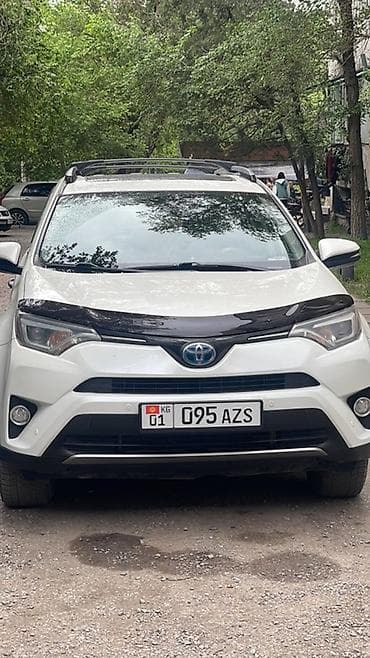 Toyota RAV4: 2017 г., 2.5 л, Автомат, Гибрид, Кроссовер — 1