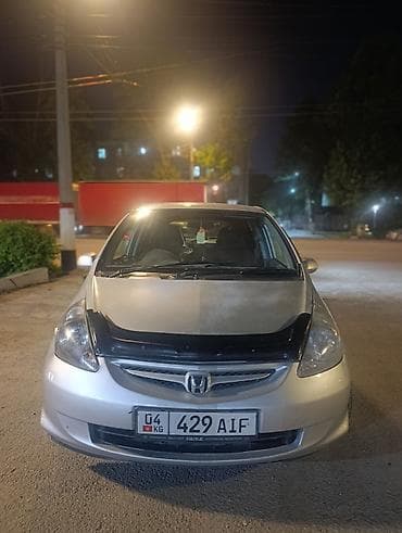 Honda: Honda Fit: 2002 г., 1.3 л, Вариатор, Бензин, Минивэн — 3