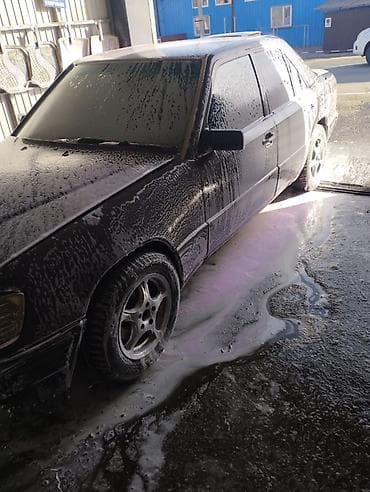 belarus mtz 80: Mercedes-Benz W124: 1991 г., 2 л, Ручные, Седан — 5