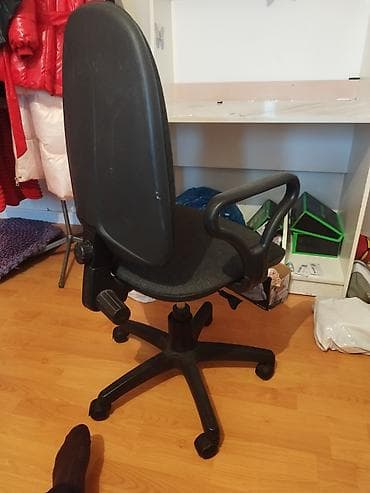 стулья отдам: Офисное кресло, С колесиками, цвет - Серый — 5