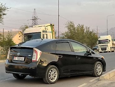 byd e9: Toyota Prius: 2012 г., 1.8 л, Вариатор, Гибрид, Лифтбек — 4