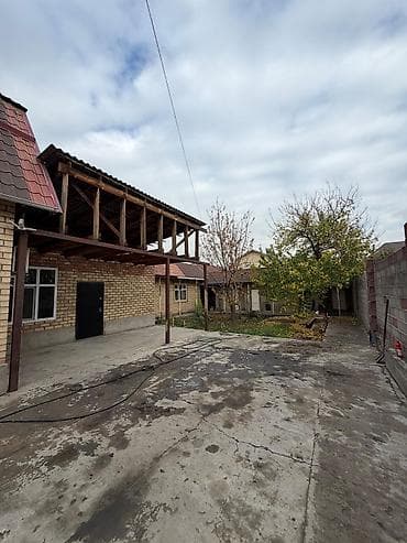 гостинка продаю: Дом, 5 м², 5 комнат, Собственник — 10