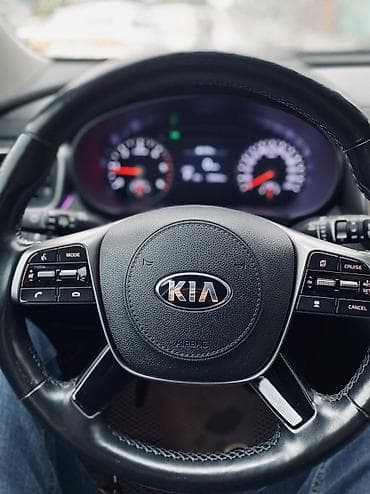 2019: Kia Sorento: 2019 г., 2 л, Автомат, Дизель, Кроссовер — 4