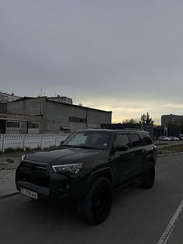 id 4: Toyota 4Runner: 2021 г., 4 л, Бензин, Внедорожник — 3
