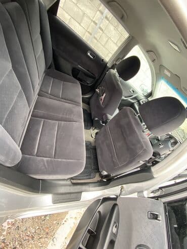 civic 4d: Honda Civic: 2004 г., 1.7 л, Вариатор, Бензин, Хэтчбэк — 9