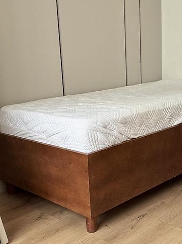 sofa bed: 2 Односпальные кровати с хорошим качественным матрацам в очень — 2