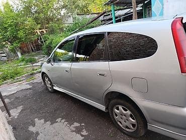хонда сиденья: Honda Stream: 2001 г., 2 л, Автомат, Бензин, Минивэн — 4
