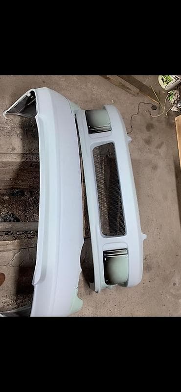 кузов в сборе: Комплект Subaru, 2000 г., цвет - Серый — 4