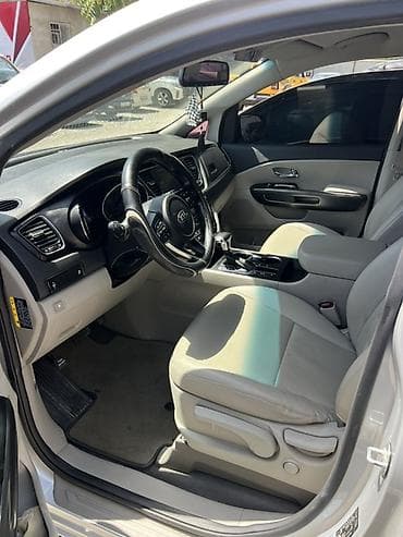 Kia Carnival: 2018 г., 2.2 л, Автомат, Дизель, Минивэн — 5
