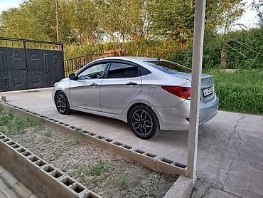 арзан матиз 1: Hyundai Solaris: 2012 г., 1.4 л, Кол менен иштөөчү, Бензин, Седан — 8