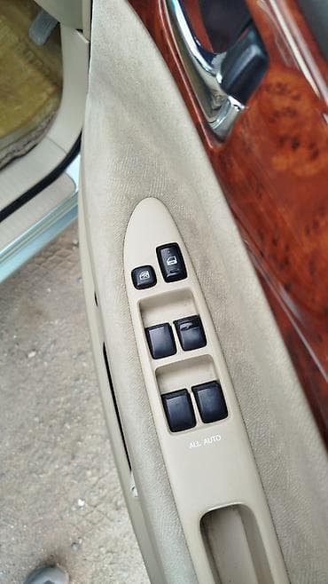 e53 4 8: Toyota Ipsum: 2002 г., 2.4 л, Автомат, Бензин, Минивэн — 7