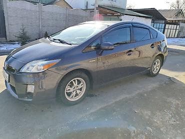 Toyota Prius: 2011 г., 1.8 л, Вариатор, Гибрид, Хетчбек — 8
