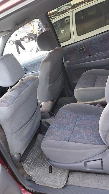 prius plus: Toyota Picnic: 1997 г., Механика, Бензин, Минивэн — 9