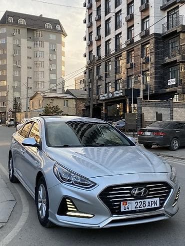 киа ка 9: Hyundai Sonata: 2018 г., 2 л, Автомат, Газ, Седан — 1