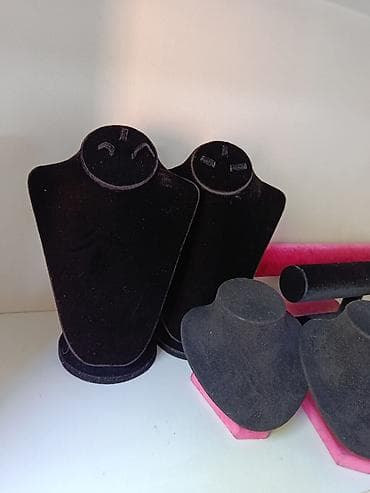 для украшения: Витринные подставки и органайзеры для украшений (набор) - — 2