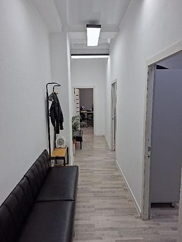 osh flat: Офисное помещение с приемной и коридорной планировкой - Светлые — 4