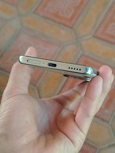 электронные книги бишкек: Honor X9c, Б/у, 256 ГБ, цвет - Зеленый, 2 SIM — 4