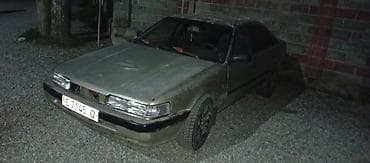 bmw e49: Mazda 626: 1988 г., Хэтчбэк — 2