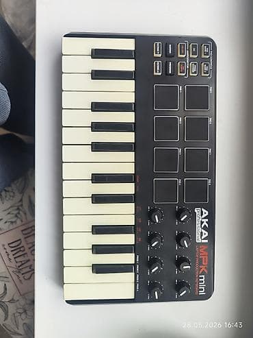 trade in: AKAI Professional MPK mini – компактный USB MIDI‑контроллер для — 1