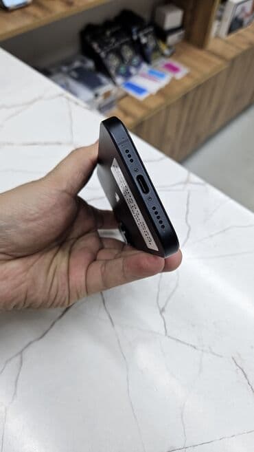 телефон айфон бишкек: IPhone 16, Колдонулган, 256 ГБ, Ак, Коргоочу айнек, Каптама, 97 % — 4