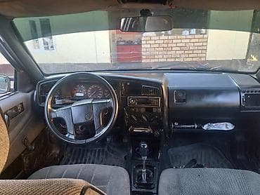 на прадо: Volkswagen Passat: 1990 г., 1.8 л, Механика, Бензин, Универсал — 4