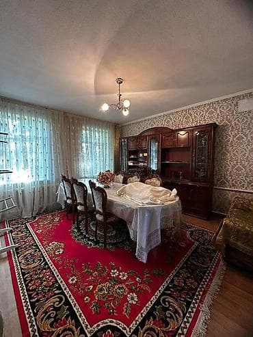 Үйлөр: Дом с участком и капитальным забором из кирпича. Металлические ворота — 3
