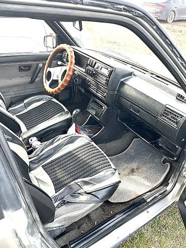 задняя полка гольф 2: Volkswagen Jetta: 1989 г., 1.6 л, Механика, Бензин, Седан — 7