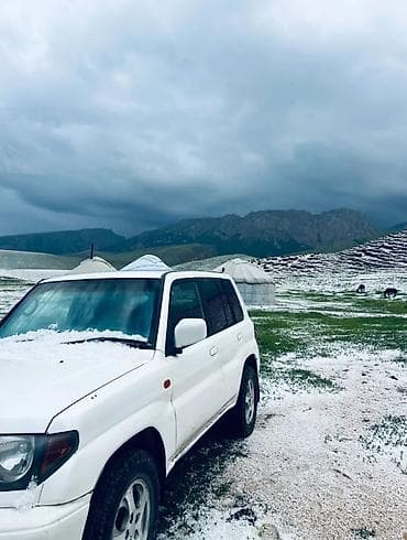 хиундай портер: Mitsubishi Pajero iO: 1999 г., 1.8 л, Автомат, Бензин, Внедорожник — 4