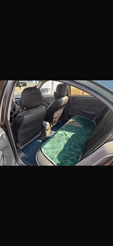 Toyota Avensis: 2000 г., 1.8 л, Ручные, Бензин, Седан — 5