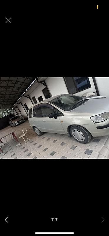 265 40 20: Toyota Yaris Verso: 1997 г., Минивэн — 8