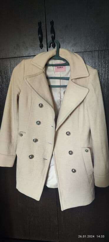 pull bear: Пальто — 1