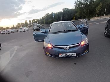 мерседес т 1: Honda Civic: 2008 г., 1.3 л, Вариатор, Гибрид, Седан — 2