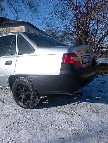 n макси: Daewoo Nexia: 2010 г., 1.6 л, Механика, Бензин, Седан — 3