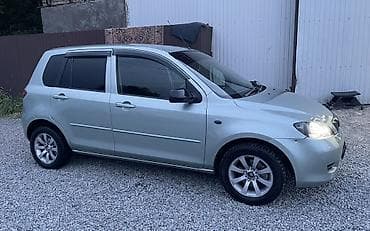 Продажа авто: Mazda Demio: 2004 г., 1.3 л, Автомат, Бензин, Хэтчбэк — 4