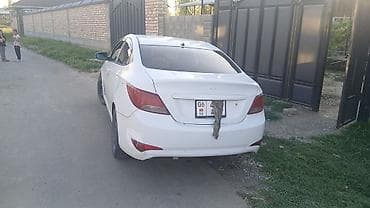 Hyundai Accent: 2014 г., 1.4 л, Механика, Бензин, Седан