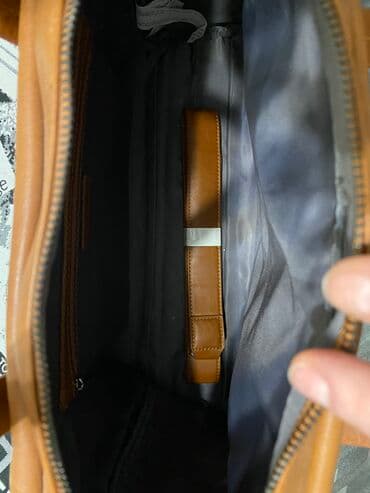 реставрация кожаных изделий: Сумка Zara Man Кожаная сумка для ноутбука и бумаг, Б/у - Требует — 6