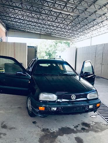 Транспорт: Volkswagen Golf Variant: 1998 г., 1.6 л, Механика, Бензин, Универсал — 3