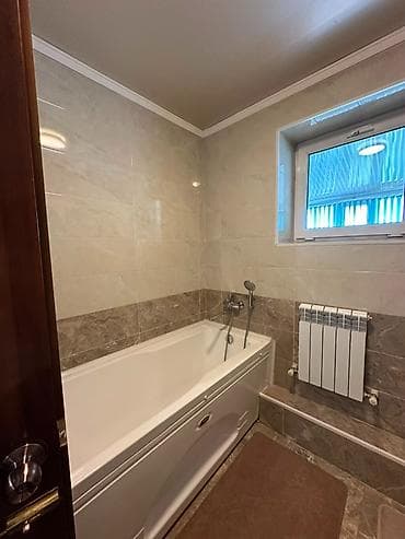 Үйлөр: 🏡 Продается просторный дом в престижном районе Кок-Жар 📍 Локация — 4