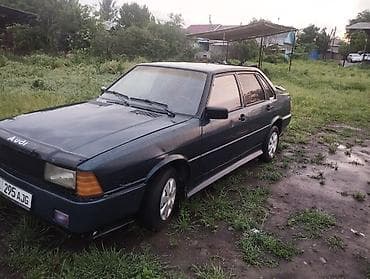 Продажа авто: Audi 80: 1986 г., 1.8 л, Механика, Бензин, Седан — 2