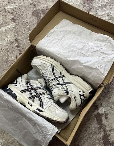 nike react: Мужские кроссовки, 38, Asics, Новый, цвет - Бежевый — 2