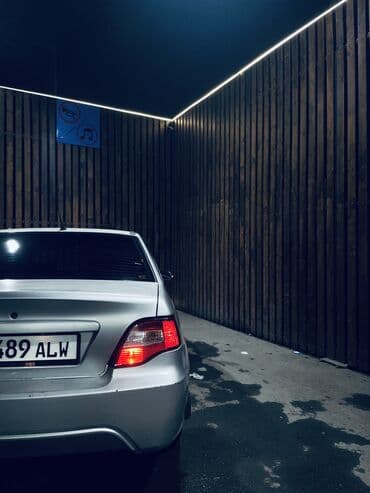 matiz diska: Daewoo Nexia: 2010 г., 1.5 л, Механика, Бензин, Седан — 2