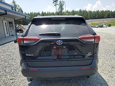 на ходу дымит: Toyota RAV4: 2022 г., 2.5 л, Автомат, Бензин, Кроссовер — 6