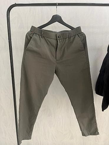 helly hansen: Мужские брюки Tommy Hilfiger - Модель: чиносы/джоггеры с зауженной к — 1