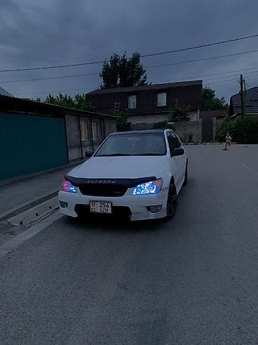 Toyota Altezza: 2003 г., 2 л, Автомат, Бензин, Седан