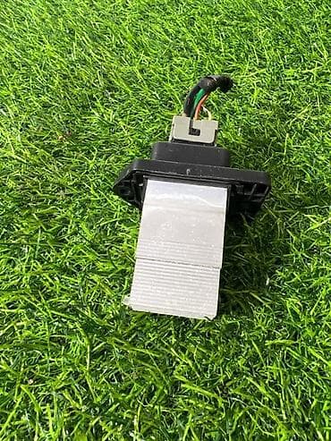 Реостат (резистор) вентилятора печки для Hyundai Tucson TL, 3‑е