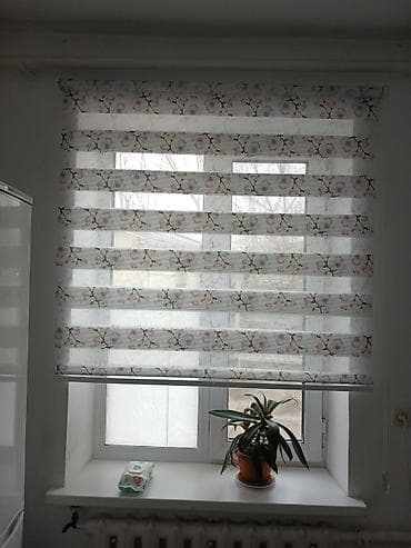 fridge: Холодильник Indesit, Двухкамерный — 4