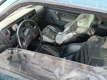 golf plus: Volkswagen Golf: 1984 г., Купе — 4