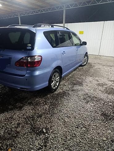 Продажа авто: Toyota Ipsum: 2004 г., 2.4 л, Газ, Минивэн — 3